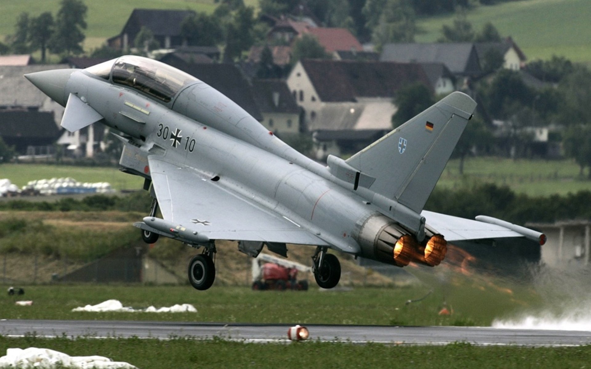 德甲激烈争夺，球迷留言支持，德甲 球迷