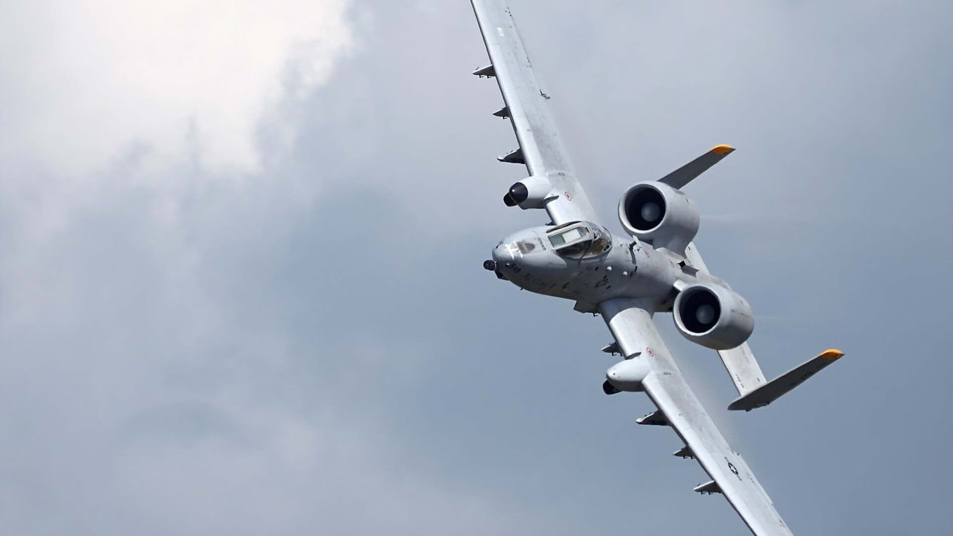 中国女篮坚持身体对抗训练提升硬度,中国女篮训练内容